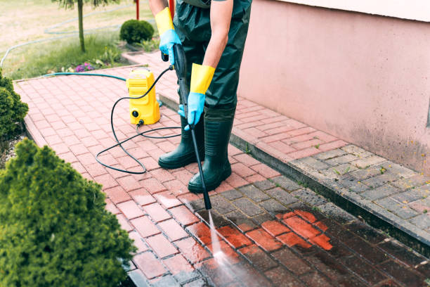 Best Pool Deck Cleaning  in Hot Springs, SD